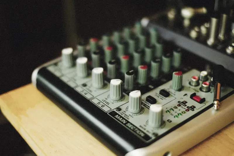 Synchron- und Voice-over-Aufnahmen